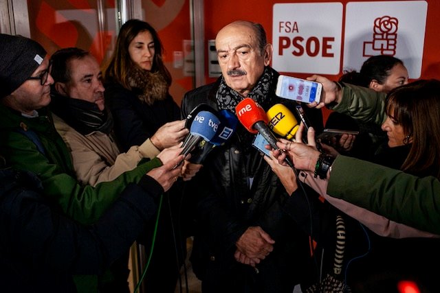 PRC apoyará la investidura de Pedro Sánchez, por Archivo de PRC