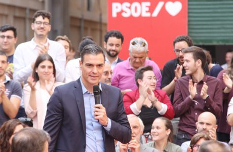 Pedro-Sánchez-en-un-acto-en-Palma-de-Mallorca-460x300