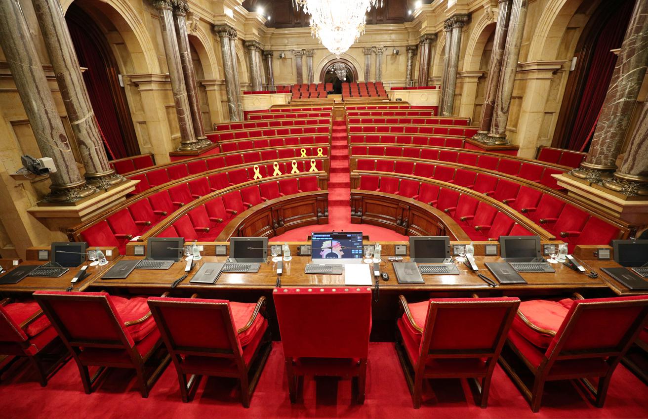 2018-10-09T141214Z_1_LYNXNPEE9814N_RTROPTP_4_SPAIN-POLITICS-CATALONIA