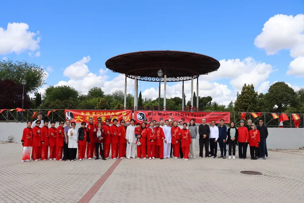 bfb61581-b19c-4ce1-8e85-3774f883bfd6