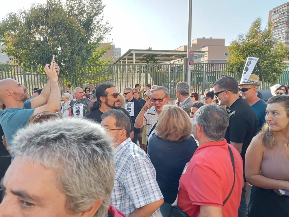 Baja Alvaro dentro