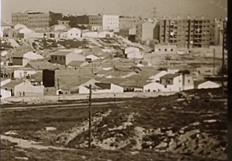 66aef9_3fbae24616f74d99b48516e6a3192089_mv2