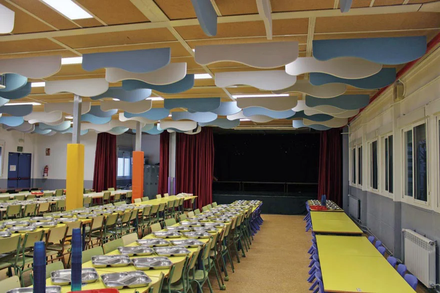 Comedor-y-lugar-donde-se-celebran-eventos-en-el-Fuencisla