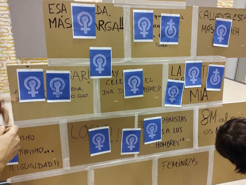 b5762eb1-74b6-46d1-a029-409bc665818d