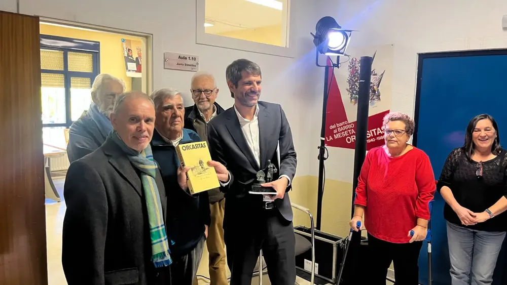 a8bcb2b5-48f5-431f-9011-f9a2e176d9a9