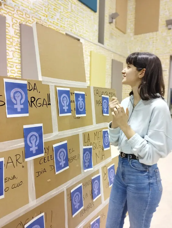 d896df41-eb06-4333-9c9e-571d8ac51de5