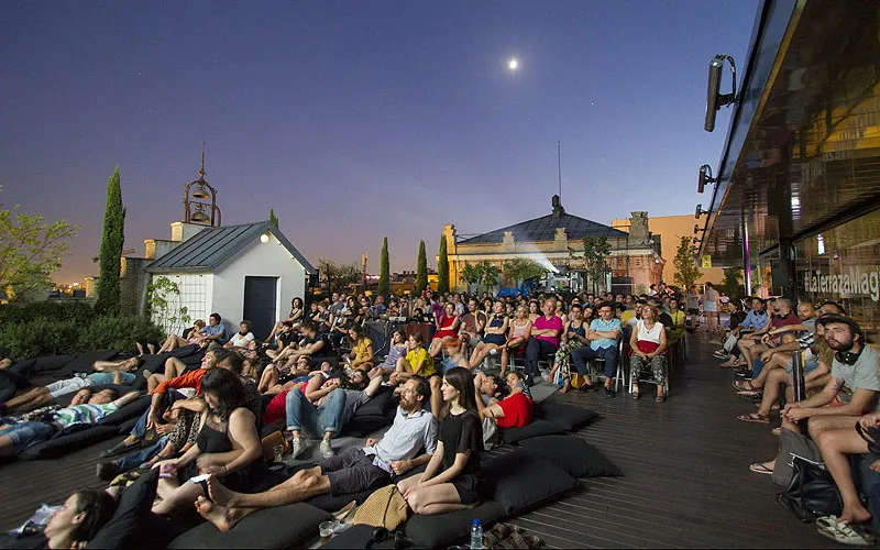 Cines-de-verano-en-Madrid-La_Terraza_Magnetica_2