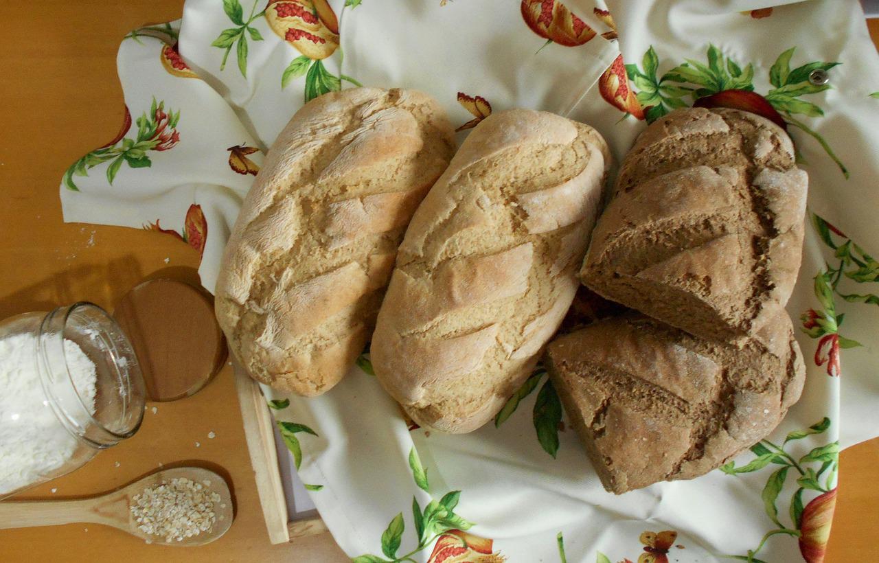 white-bread-5349199_1280